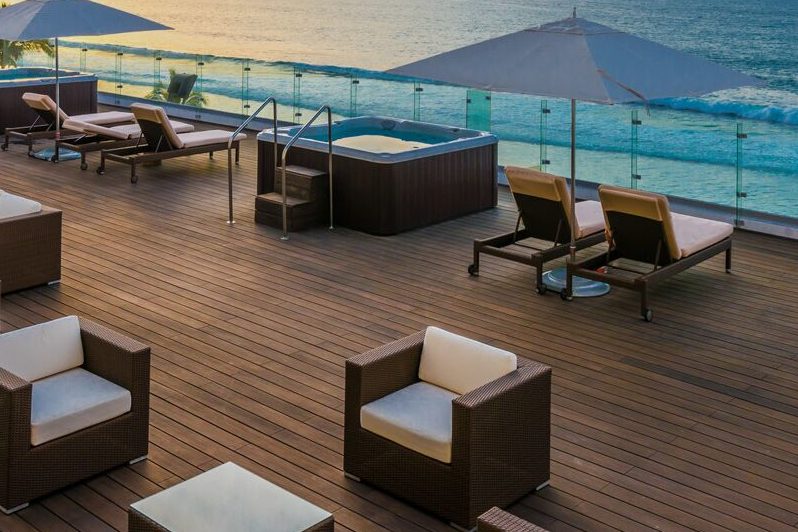 Insuring Your Business's Outdoor Areas